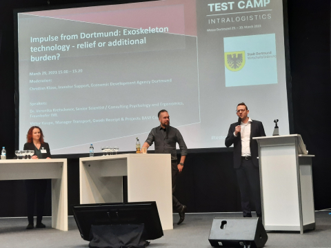 Dortmunder Impuls auf der großen Bühne der TEST DAYS Intralogistics Beiträge aus der Wissenschaft und der Praxis präsentierte die Wirtschaftsförderung Dortmund