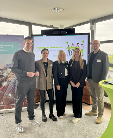 Referent & Orga-Team der HR-Lounge